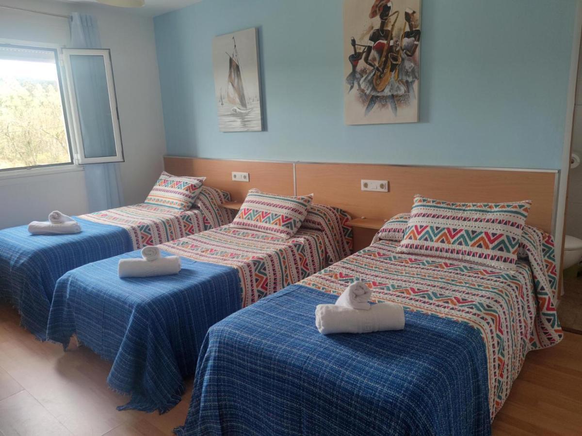 Apartamentos Turisticos Lemos 오 페드로우소 외부 사진