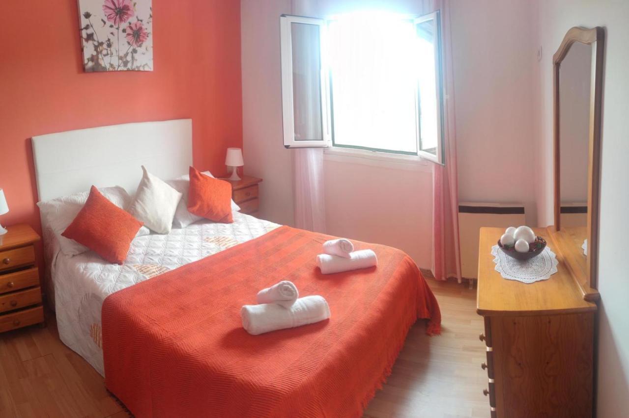 Apartamentos Turisticos Lemos 오 페드로우소 외부 사진
